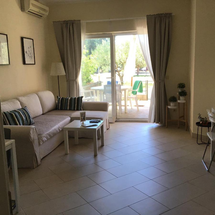 Apartments Nautica Novigrad  Luaran gambar