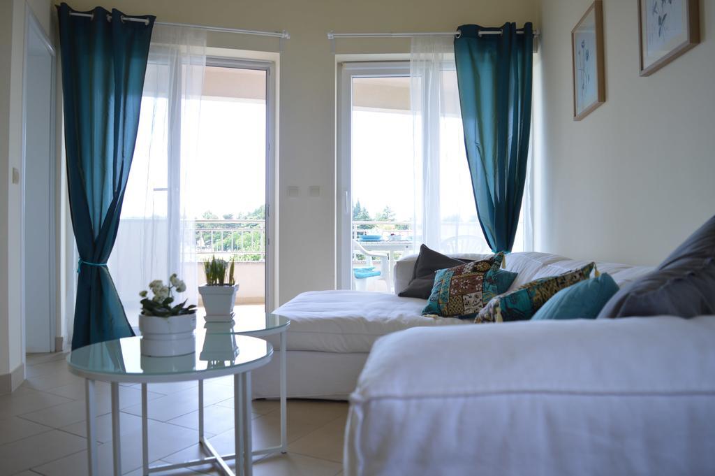 Apartments Nautica Novigrad  Bilik gambar