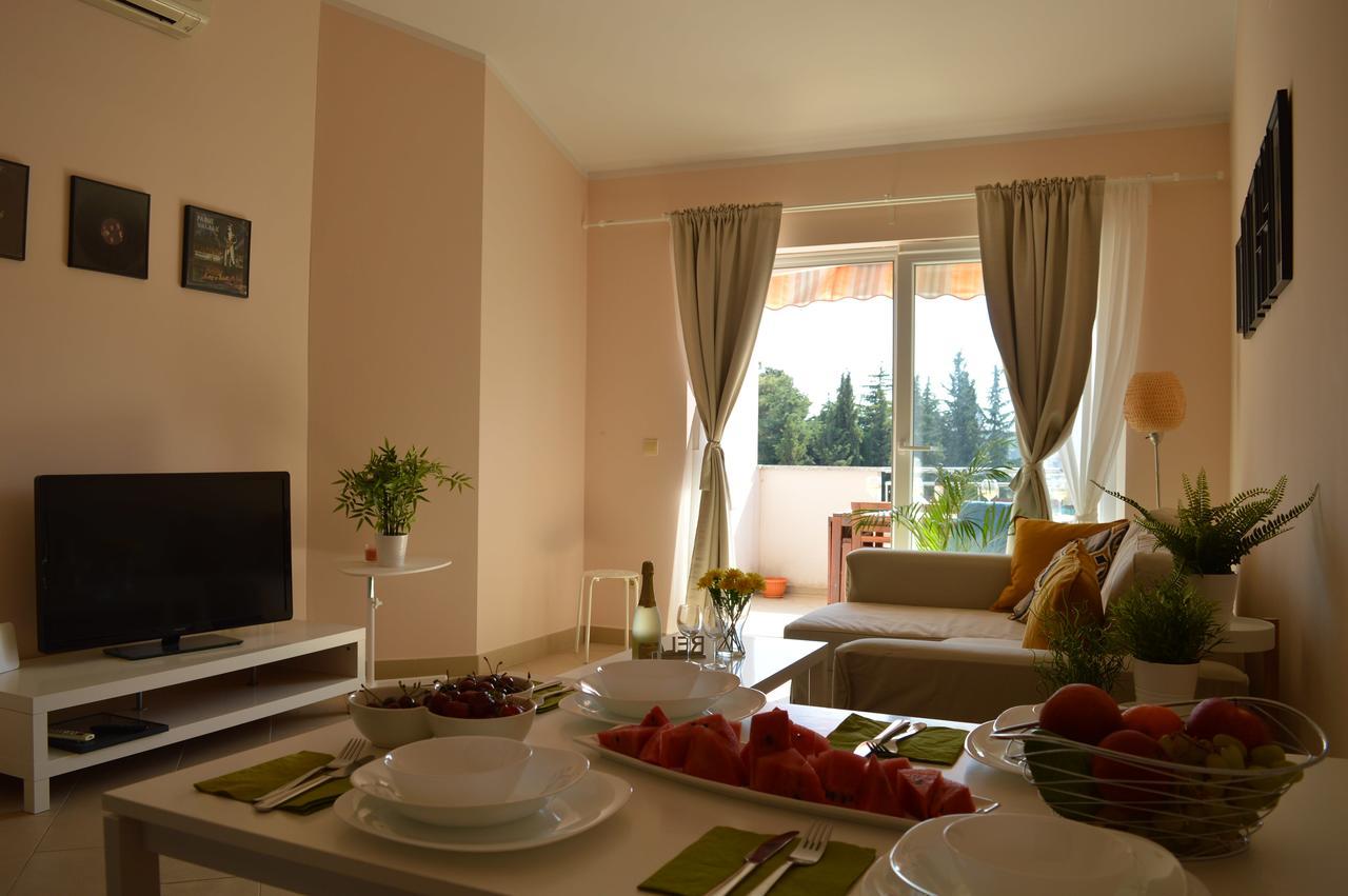 Apartments Nautica Novigrad  Luaran gambar